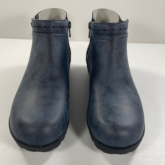 Jambu Shoes Jambu Jsport Jenna Ankle Boot Poshmark